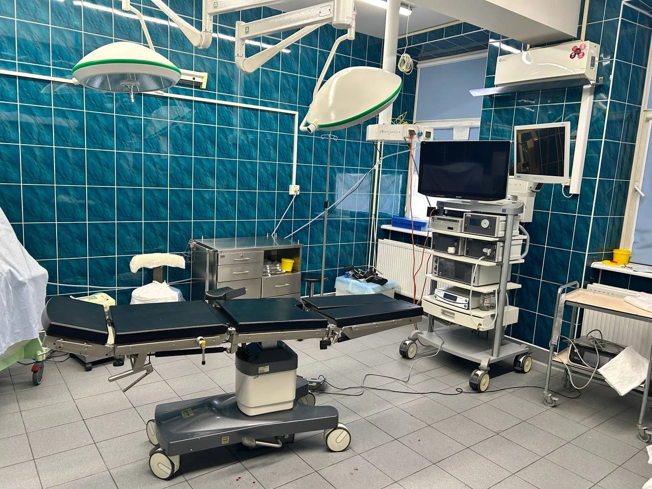 В Областной клинической больнице врачи-хирурги провели операцию по удалению эхинококковой кисты печени размером более девяти сантиметров