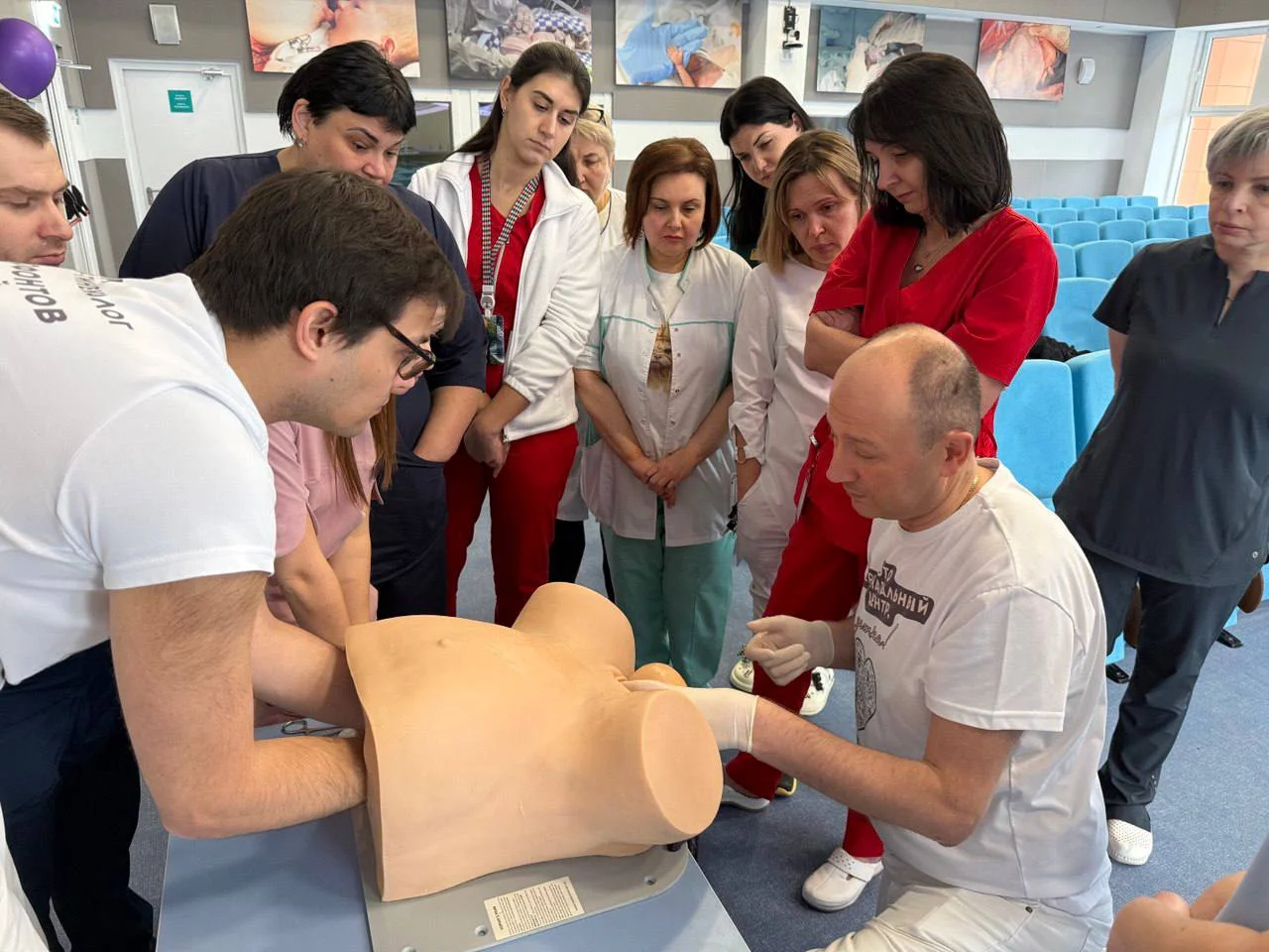 Команда Перинатального центра провела обучающие семинары для врачей и акушерок ДНР