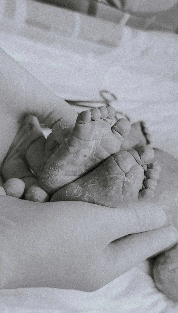 В Перинатальном центре в декабре 2025 года родилось 9 пар двойняшек