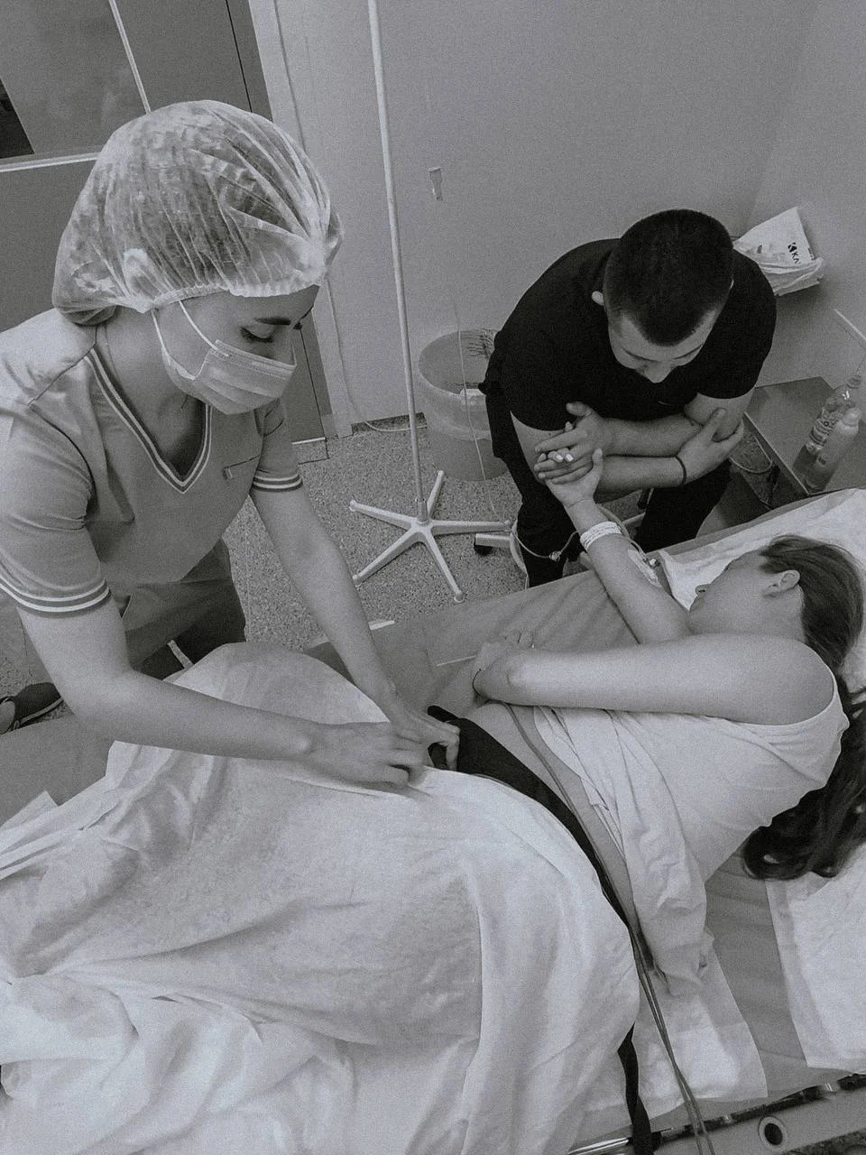 Врач акушер-гинеколог Перинатального центра рассказал, кто является лучшим партнером в родах