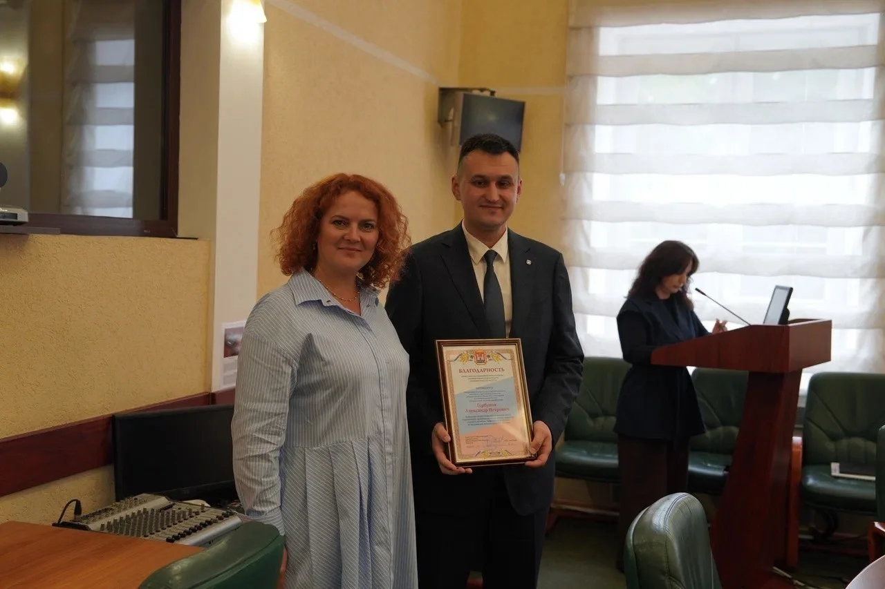 Врач Перинатального центра награжден за значительный вклад в реализацию проекта "Эффективный регион"