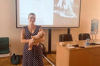 В Перинатальном центре прошла лекция для мам о пользе грудного вскармливания