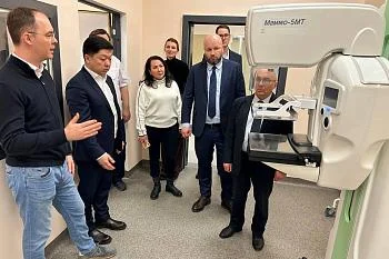 Онкоцентр в Родниках посетили эксперты из Санкт-Петербурга Онкоцентр в Родниках посетили эксперты из Санкт-Петербурга
