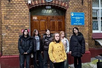 Врачи Перинатального центра провели экскурсию по консультативно-диагностическому отделению для старшеклассников