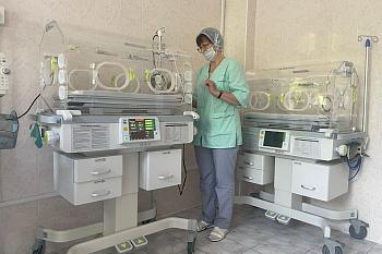 Новые кювезы в Черняховской больнице помогают стабилизировать состояние новорожденных