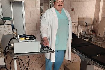 В Славской больнице появился новый операционный стол